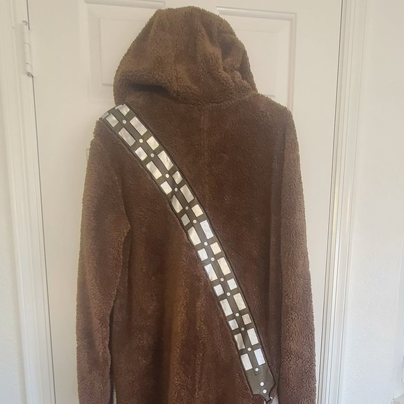 Disney - Star Wars - Chewbacca PJ's - Size M - Picture 2 of 4